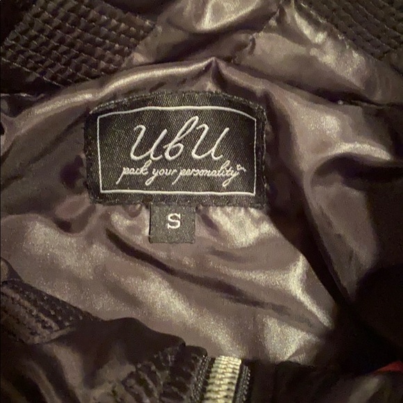 Women’s UBU coat size small - Picture 4 of 7